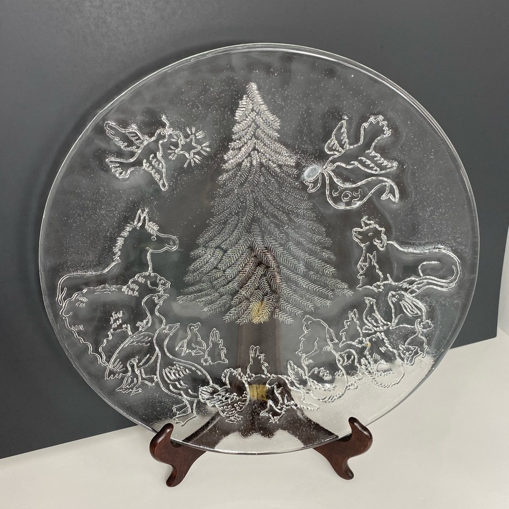 Pilgrim Glass 13" Christmas Party platter